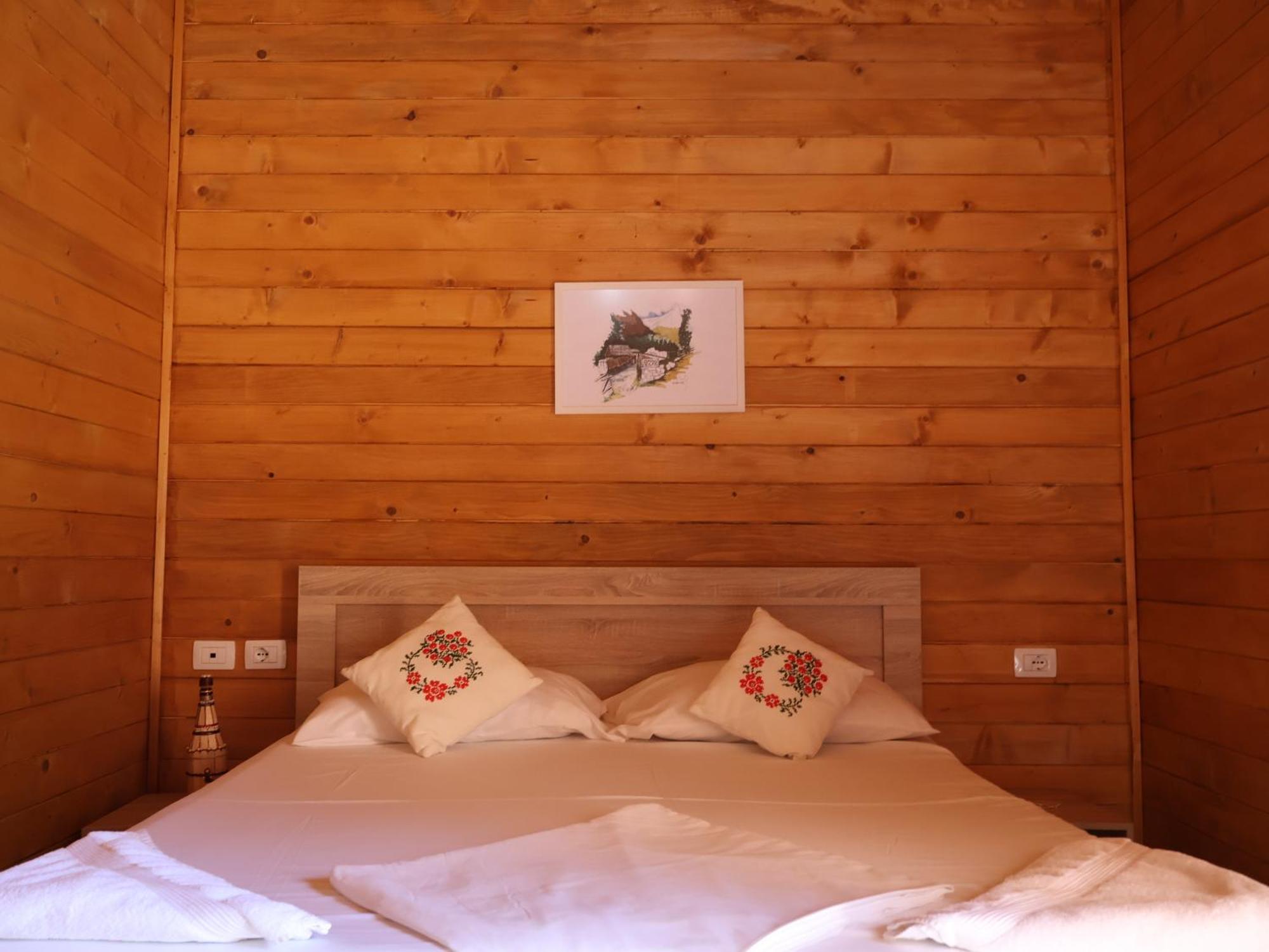 Mik Hotel Valbona Extérieur photo