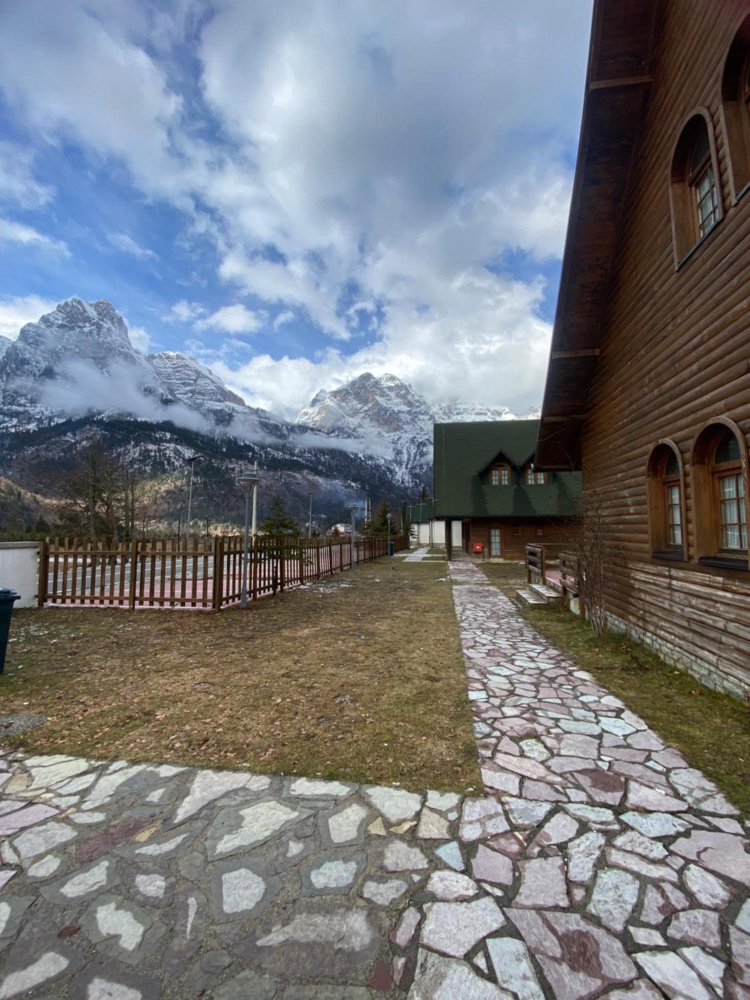 Mik Hotel Valbona Extérieur photo